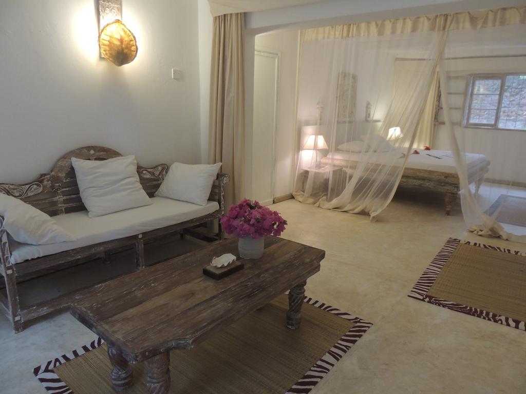 White Elephant Sea Lodge Malindi Exterior photo